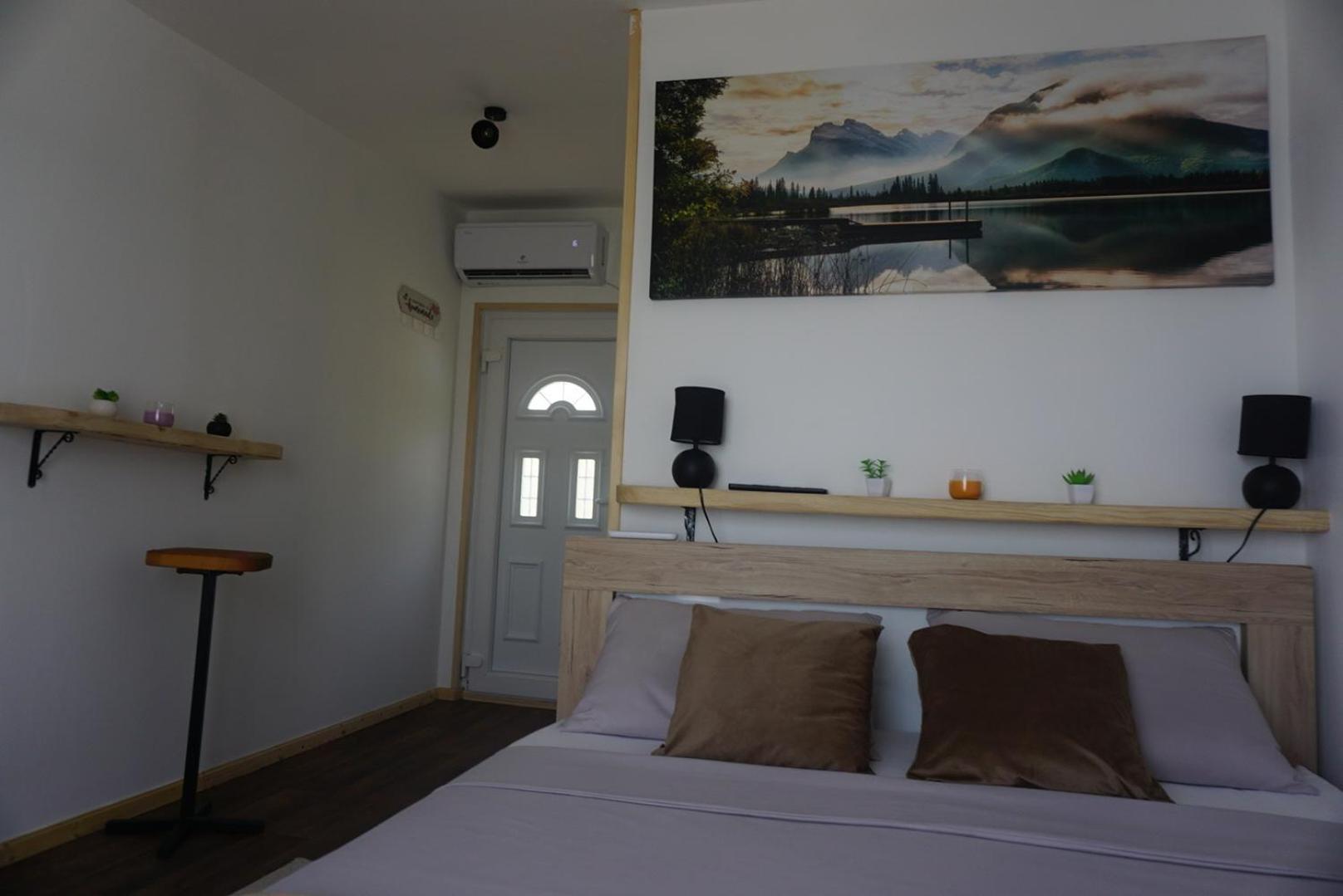 Hill Homes Montenegro Petrovac Quarto foto