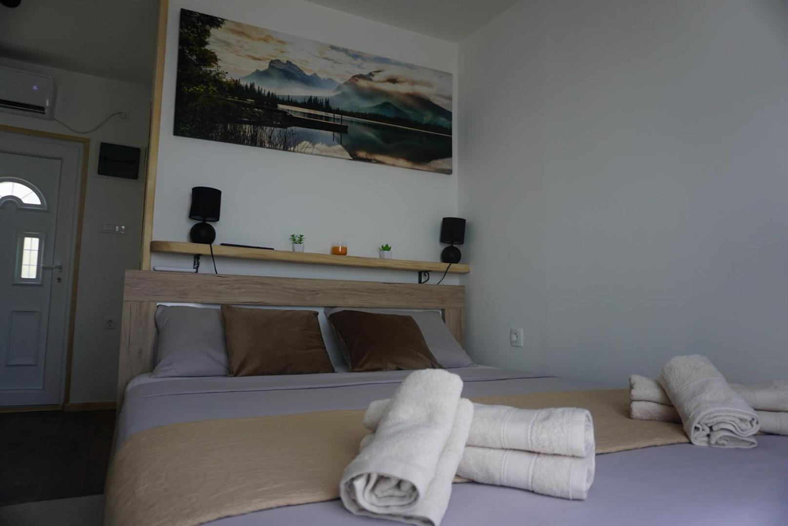 Hill Homes Montenegro Petrovac Quarto foto